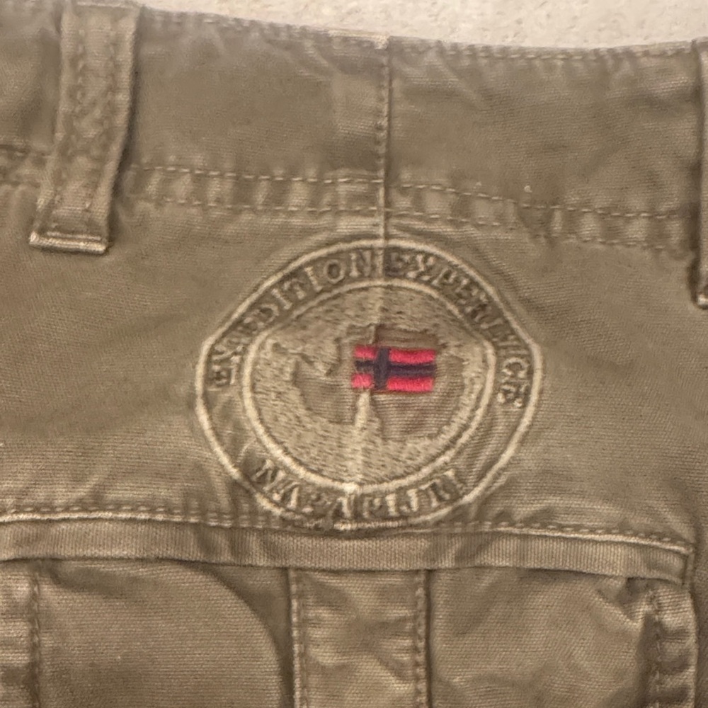 Napapijri Men's Cargo Pants in Kaki - Picture 5 of 6